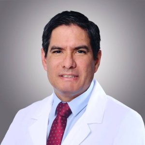 Dr. Roberto Albinagorta Olórtegui- Presidente de SPUOG